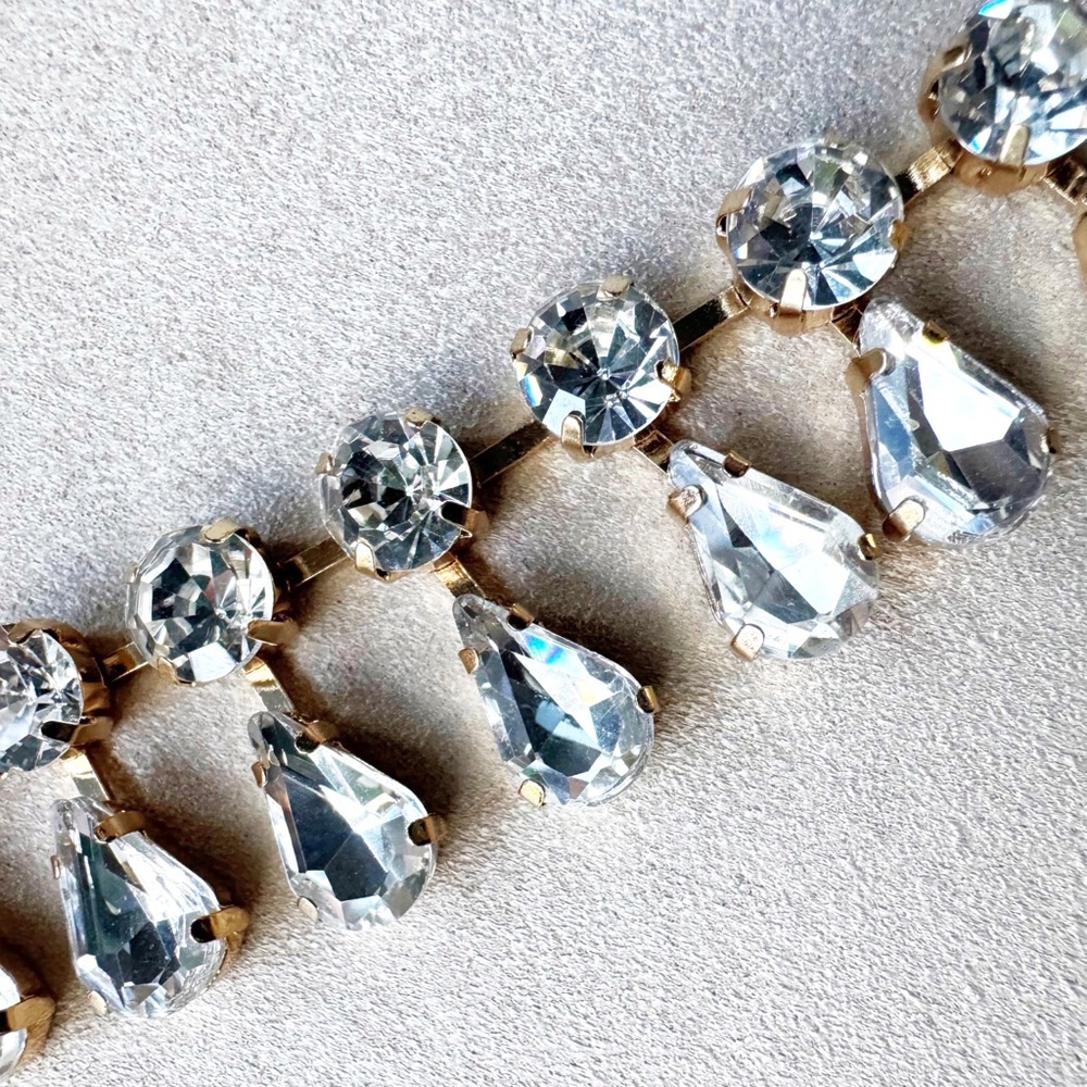 Anthropologie Clear Rhinestone Teardrop Necklace - Picture 10 of 16